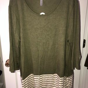 NWOT 3XL Olive Green and Striped Tunic